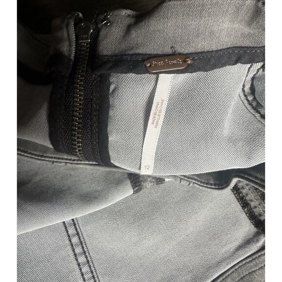 Free People Modern Femme Grey Denim Mini Skirt, EUC, Size12 MSRP $89 - Picture 8 of 16